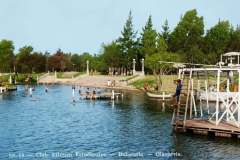 Balsa-con-trampolin-en-balneario-del-Clu-Estudiantes